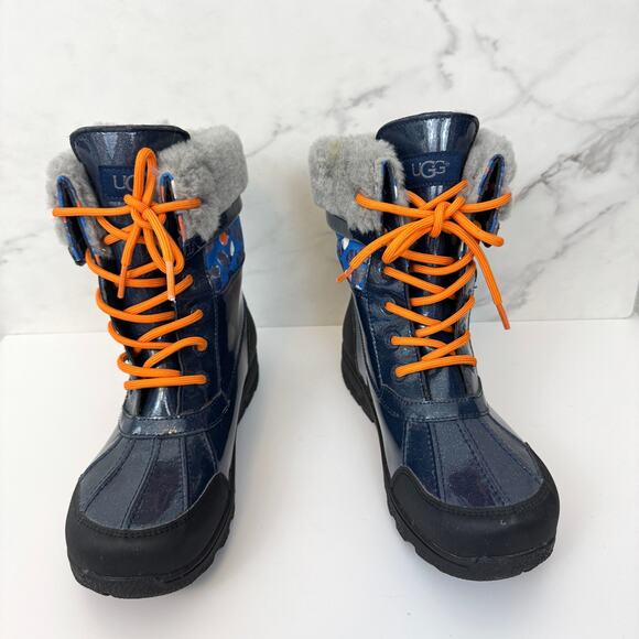 UGG Big Kids Butte II Boots Size 5 Style 1005581 Winter Waterproof Lined Blue